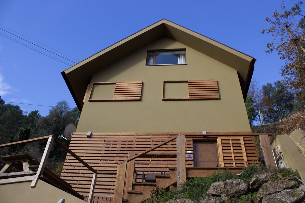 Brown House Villa Geres Buitenkant foto