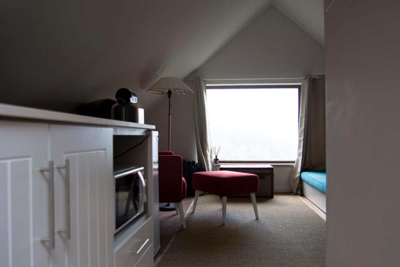 Brown House Villa Geres Kamer foto