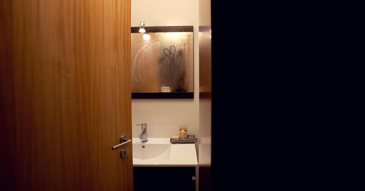 Brown House Villa Geres Kamer foto